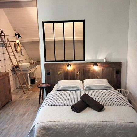 Chambre Telma 2 Pers Avec Piscine "Mon Lit Au Pre" Couples Ou Femmes Seulement Pontours Экстерьер фото